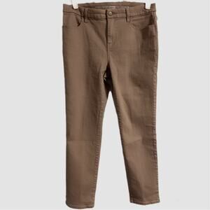 Chico’s Perfect Stretch Girlfriend Slim Leg Tan Ankle Jeans Size 0/‎ Small